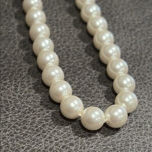 White Pearl Necklace